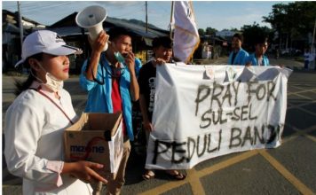 Mahasiswa Mamuju galang dana Untuk korban banjir Sulsel