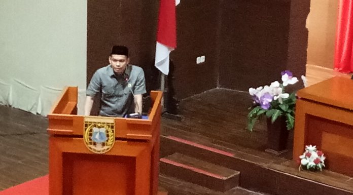 Ketua DPRD, Memimpin Jalannya Sidang Paripurna.