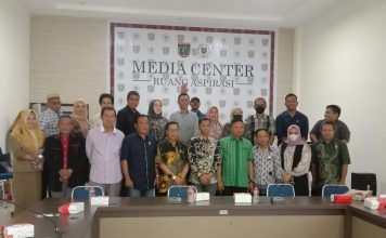 Sharing Soal APBD DPRD Barru Berkunjung Ke DPRD Polman