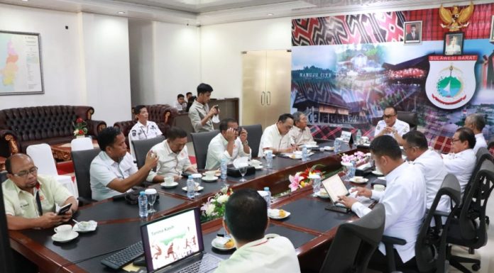 Persiapan Pra PON , Pj Gubernur Sulbar Terima Audiensi Pengurus KONI Sulbar
