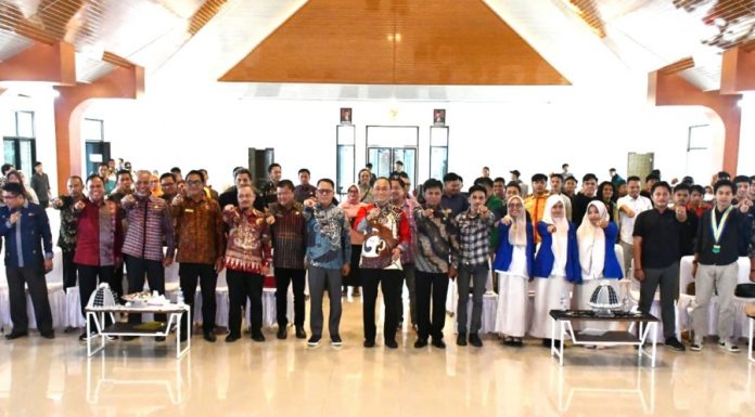 Jelang Ramadan, Pj Gubernur Sulbar, Prof Zudan Rakor Dengan Para bupati Untuk Kendalikan Inflasi