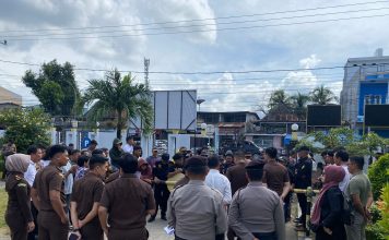 Amankan Aksi Unjuk Rasa, Polres Polman Kerahkan Puluhan Personil