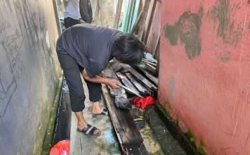 Penemuan Tas Misterius Berwarna Merah Gegerkan Warga Polman