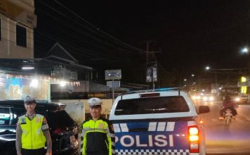 Patroli Malam Polres Polman Sasar Titik Rawan di Polman