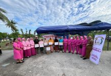 Pengurus Bhayangkari Cabang Polman Serahkan Bantuan Kepada Korban Musibah kebakaran