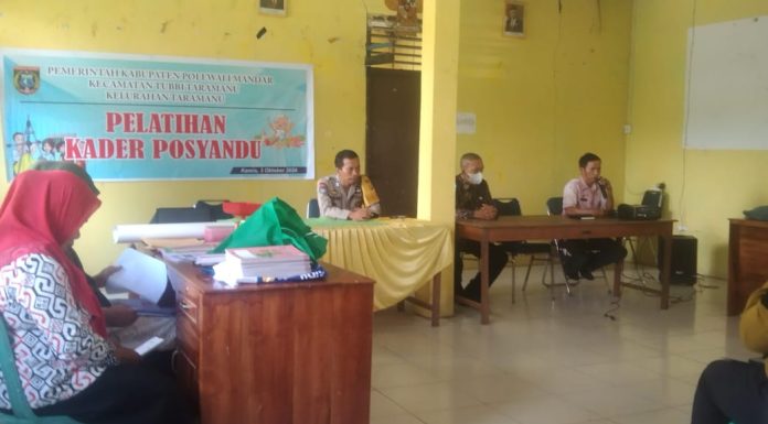 Bhabinkamtibmas Polsek Tutar Hadiri Pelatihan Kader Posyandu di Kelurahan Taramanu