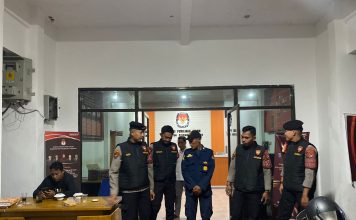 Satgas Preventif OMP Polres Polman Laksanakan Patroli di Objek Penting Pilkada di Malam Hari