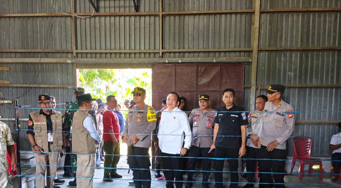 Kapolres Polman Bersama Forkopimda Polman Lakukan Pemantauan TPS di Wilayah Kabupaten Polman