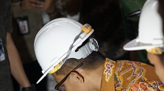 Harga Beras Naik, Bupati Polman Tinjau Gudang Bulog dan Pasar Tradisional