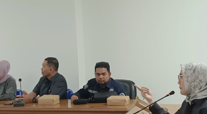 BAMUS DPRD PROVINSI SULAWESI BARAT GELAR RAPAT PENJADWALAN KEGIATAN KEDEWANAN