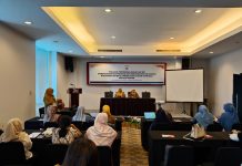 Tekan Angka Kematian Ibu dan Bayi, DKPPKB Sulbar Gelar Evaluasi AMPSR di Mamuju