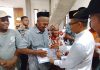 Bupati Polman Serahkan Bantuan Korban Kebakaran Galung Tuluk, Tegaskan Pemerintah Selalu Hadir