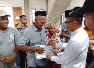 Bupati Polman Serahkan Bantuan Korban Kebakaran Galung Tuluk, Tegaskan Pemerintah Selalu Hadir