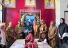 Dinsos Polman Serahkan Bayi Terlantar kepada Calon Orang Tua Angkat untuk Masa Pengasuhan Sementara