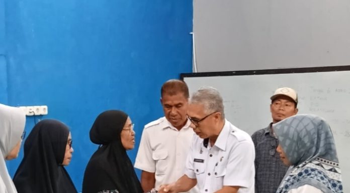 Kadis PMD Apresiasi Pemdes Tumpiling, Penyaluran BLT dan Insentif Tepat Sasaran