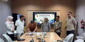 Dinkes Polman dan Bank Sulselbar Teken PKS BLUD Puskesmas, Bupati Siapkan Kerja Sama untuk Seluruh RS