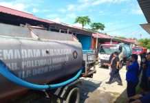 Respon Kilat Damkar Polman Padamkan Kebakaran Rumah Kosong di BTN Al-Ikhlas Matakali