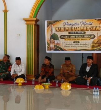 Maulid Nabi di Desa Mosso, Kadisdik Polman Sampaikan Tiga Prioritas Pendidikan
