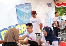 Semarak HUT RI ke-81, Imigrasi Mamuju Hadirkan Layanan ‘Pasporia’ di Car Free Day