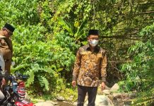 Menembus Medan Sulit, Bupati Polman Temui Langsung Masyarakat Desa Lenggo